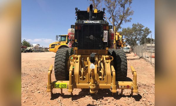 Caterpillar_140M Grader